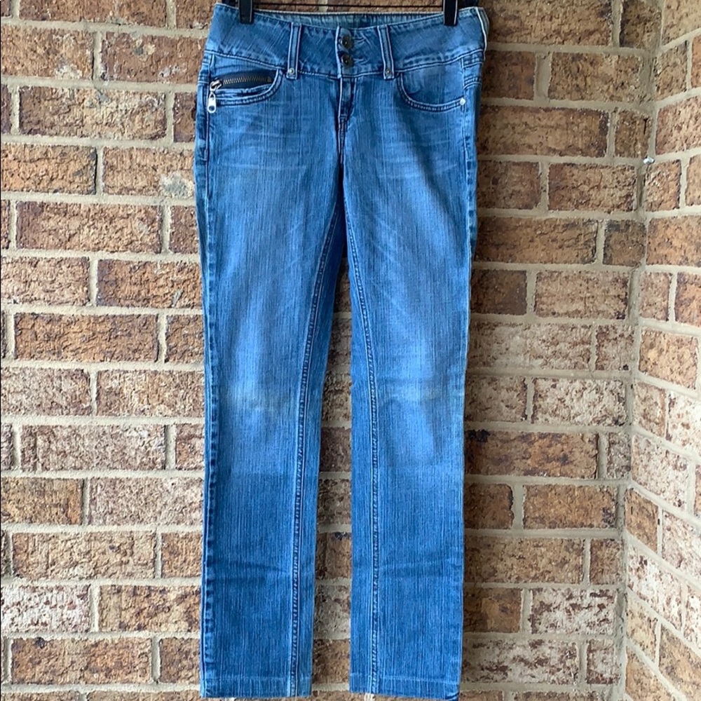 Earl Jeans with zippered pockets